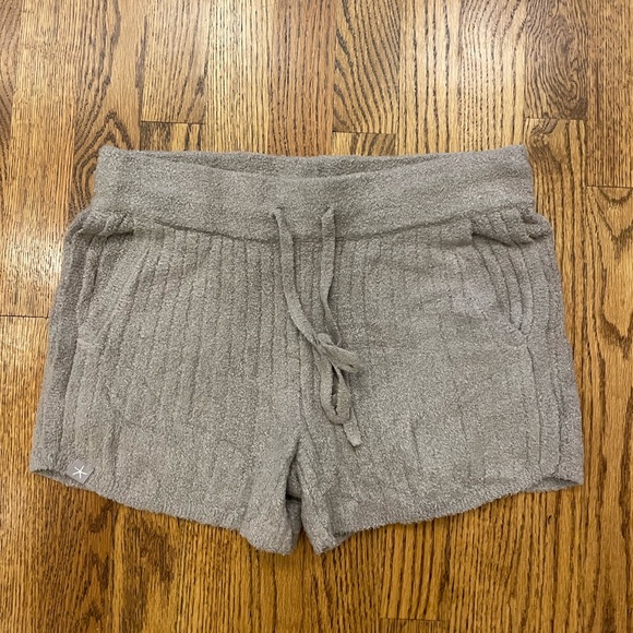 NWT Barefoot Dreams Hoodie and Shorts Ribbed Lounge Set in Beach Rock - Size XS - Picture 5 of 9